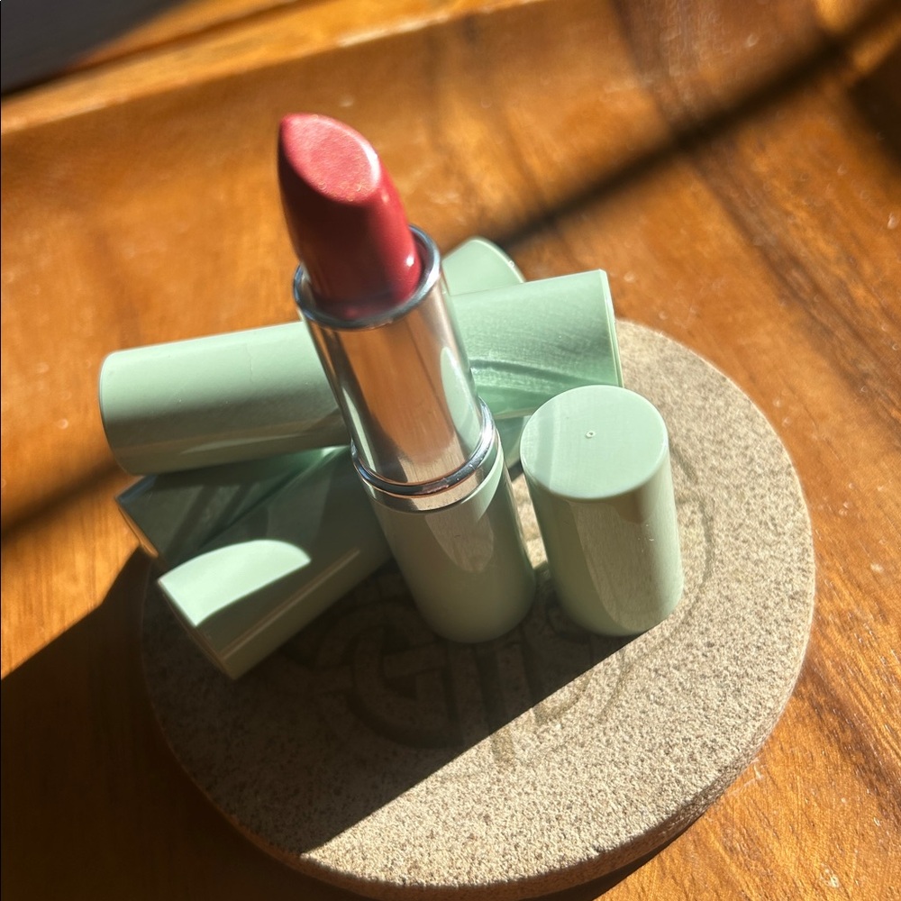 Vintage Clique - All Heart